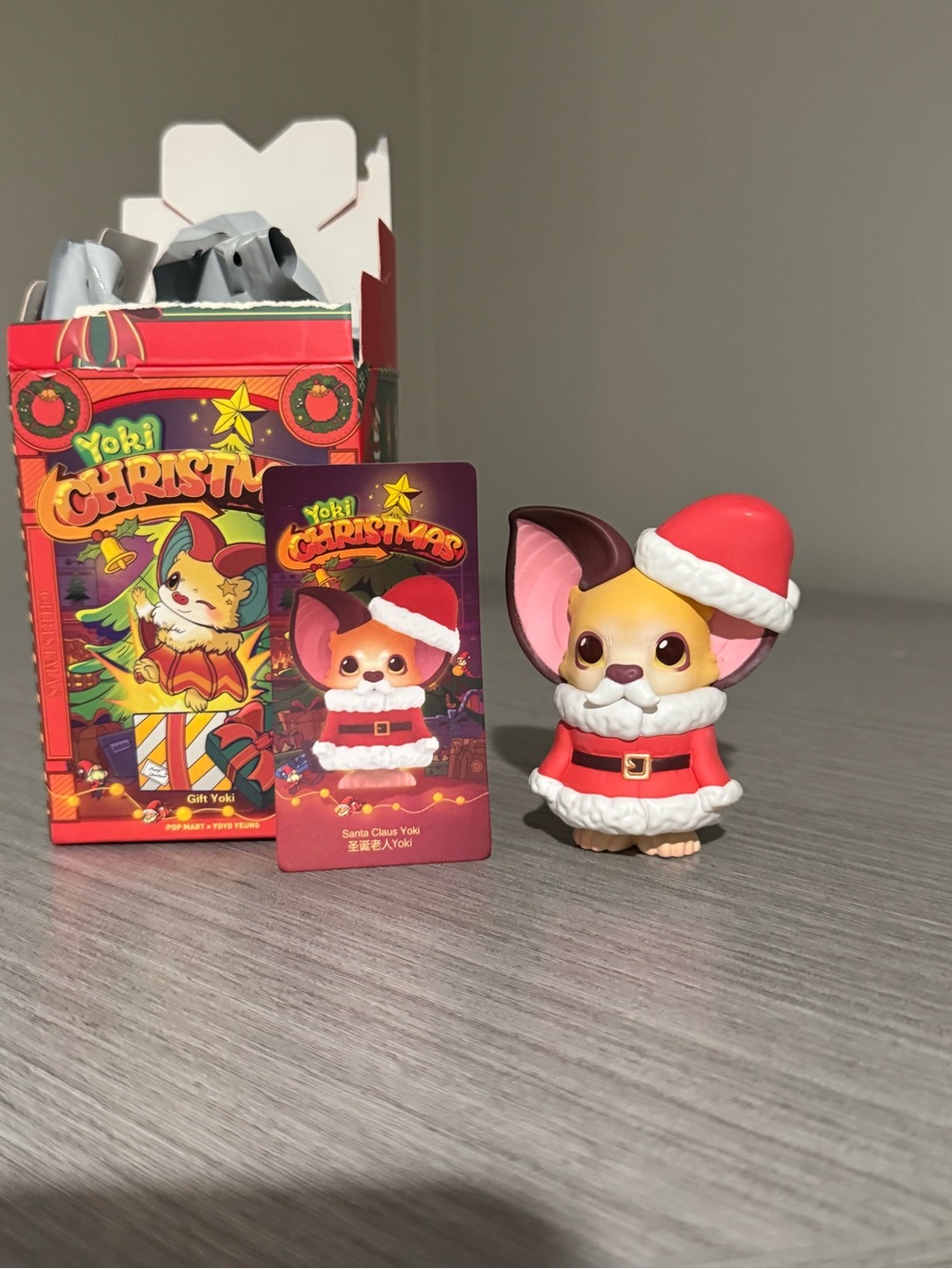 Yoki Santa Chihuahua Figure - Confirmed
